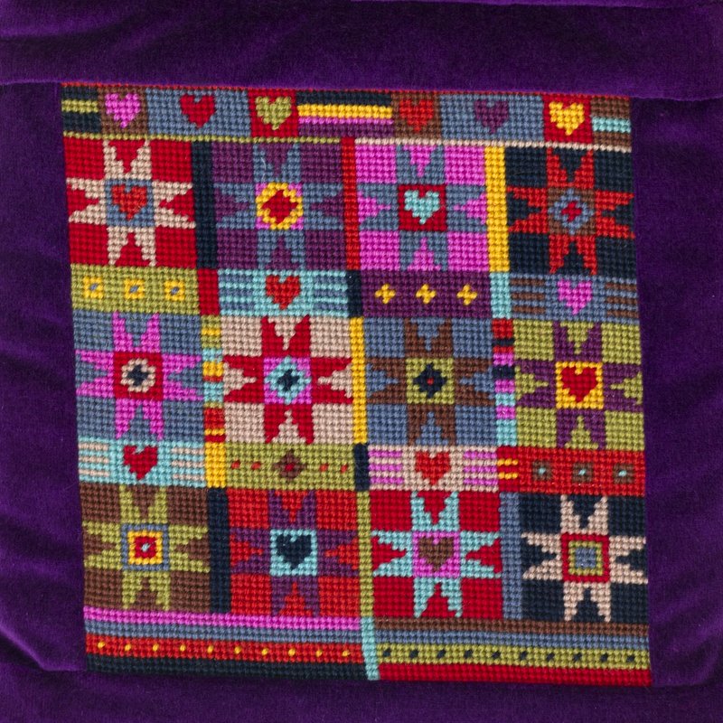 Small cushion designs  jolly red Small cushion designs  jolly red
